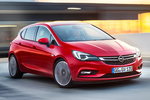 Opel Astra Gama Astra 5p Gama Astra 5p Turismo Rojo Pasi&oacute;n Exterior Frontal-Lateral 5 puertas