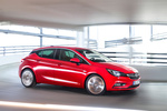 Opel Astra Gama Astra 5p Gama Astra 5p Turismo Rojo Pasi&oacute;n Exterior Lateral 5 puertas