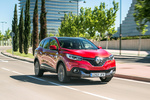 Renault KADJAR Gama Kadjar Gama Kadjar Todo terreno Rojo Deseo Exterior Lateral-Frontal 5 puertas