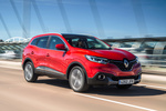 Renault KADJAR Gama Kadjar Gama Kadjar Todo terreno Rojo Deseo Exterior Frontal-Lateral 5 puertas