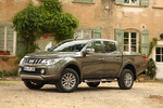 Mitsubishi L200 Gama L200 Gama L200 Pick up Exterior Frontal-Lateral 4 puertas