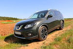 Nissan X-Trail dCi 130 4x4 Tekna 7 plazas Todo terreno Verde Titanium Exterior Frontal-Lateral 5 puertas