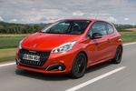 Peugeot 208 Gama 208 Style Turismo Orange POWER Exterior Lateral-Frontal 3 puertas