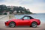 Mazda MX-5 Soft Top 2.0 160 CV i-Stop Soft Top Luxury Pack Sport Descapotable Soul Red Metallic Exterior Lateral 2 puertas