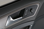 Volkswagen Golf e-Golf e-Golf Turismo Blanco Oryx efecto perla Interior Mandos puerta 5 puertas