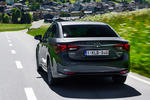 Toyota Avensis Gama Avensis Gama Avensis Turismo Exterior Lateral-Posterior 4 puertas