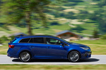 Toyota Avensis Gama Avensis Gama Avensis Turismo familiar Azul Marino Exterior Lateral 5 puertas