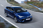 Toyota Avensis Gama Avensis Gama Avensis Turismo familiar Azul Marino Exterior Lateral-Frontal 5 puertas