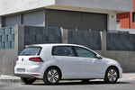 Volkswagen Golf e-Golf e-Golf Turismo Blanco Oryx efecto perla Exterior Lateral-Posterior 5 puertas