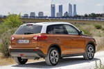 Suzuki Vitara 1.6 DDiS 2WD GLX Todo terreno Naranja Atardecer Metalizado Exterior Posterior-Lateral 5 puertas
