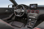 Mercedes-Benz Clase A 250 Sport AMG Line Turismo Interior Salpicadero 5 puertas