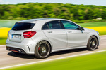 Mercedes-Benz Clase A 250 Sport AMG Line Turismo Exterior Posterior-Lateral 5 puertas