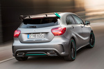 Mercedes-Benz Clase A AMG A 45 Motorsport Edition Turismo Exterior Posterior-Lateral 5 puertas
