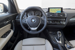 BMW Serie 1 120d Urban Line Turismo Interior Salpicadero 5 puertas