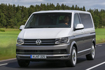 Volkswagen T6 Multivan Multivan Highline Veh&iacute;culo comercial Blanco Candy/Gris Indio Metalizado Exterior Frontal-Lateral 4 puertas