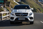 Mercedes-Benz Clase GLE Coup&eacute; GLE 350 d 4MATIC Coup&eacute; Gama GLE Coup&eacute; Todo terreno Designo Diamond White Bright Exterior Frontal 5 puertas