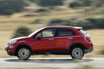 Fiat 500X 2.0 Multijet 140 CV 4x4 Auto 9 vel. Cross Plus Todo terreno Rojo Passione Exterior Lateral 5 puertas