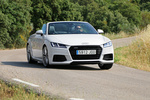 Audi TT 2.0 TFSI 230 CV quattro S tronic S line Descapotable Blanco Glaciar Exterior Lateral-Frontal 2 puertas