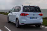 Volkswagen Touran 1.8 TSI 180 CV BMT DSG 7 vel. Sport Monovolumen Blanco Puro Exterior Lateral-Posterior 5 puertas