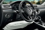 Skoda Superb Gama Superb Combi Combi Style Turismo familiar Interior Airbags 5 puertas