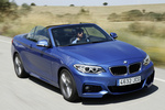 BMW Serie 2 220i M Sport Descapotable Estoril Blue Exterior Lateral-Frontal 2 puertas