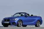 BMW Serie 2 220i M Sport Descapotable Estoril Blue Exterior Frontal-Lateral 2 puertas