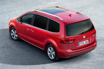 SEAT Alhambra Gama Alhambra Style Advanced Travel Monovolumen Rojo Romance Exterior Cenital-Lateral-Posterior 5 puertas