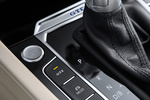 Volkswagen Passat GTE GTE Turismo Interior Mandos sistema multimedia 4 puertas