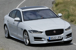 Jaguar XE 2.0 Diesel 180 CV Aut. R Sport Turismo Polaris White Exterior Frontal 4 puertas