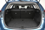 Toyota Auris Touring Sports Hybrid Feel Turismo familiar Interior Maletero 5 puertas