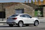 BMW X6 xDrive30D Gama BMW X6 Todo terreno Alpinweiss Exterior Posterior-Lateral 5 puertas