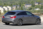 Mercedes-Benz Clase CLA CLA 220 CDI 7G-DCT (177 CV) AMG Line Turismo familiar Gris monta&ntilde;a metalizado Exterior Posterior-Lateral 5 puertas