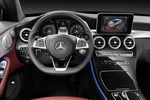 Mercedes-Benz Clase C C 300 Coup&eacute; Gama Clase C Coup&eacute; Coup&eacute; Interior Volante 2 puertas