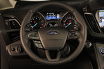 Ford C-MAX Titanium Monovolumen Interior Volante 5 puertas