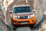 Nissan NP300 Navara Doble Cabina 2.3 dCi 190 CV Gama NP300 Navara Pick up Ocre Savannah Exterior Frontal 4 puertas