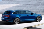 Renault Talisman Gama Talisman Sport Tourer Gama Talisman Sport Tourer Turismo familiar Azul Cosmos Exterior Lateral-Frontal 5 puertas