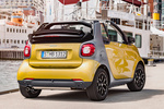 smart fortwo Gama fortwo Prime Descapotable Amarillo Llama y Plata Exterior Posterior-Lateral 3 puertas