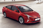 Toyota Prius Gama Prius Gama Prius Turismo Rojo Rub&iacute; Exterior Frontal-Lateral 5 puertas