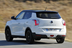 SsangYong Tivoli G16 4x2 (128 CV) Limited Todo terreno Grand White Exterior Lateral-Posterior 5 puertas