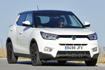 SsangYong Tivoli G16 4x2 (128 CV) Limited Todo terreno Grand White Exterior Lateral-Frontal 5 puertas