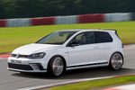 Volkswagen Golf GTI Clubsport GTI Clubsport Turismo Oryx white Exterior Lateral-Frontal 3 puertas
