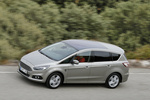 Ford S-MAX 2.0 TDCi 180 CV PowerShift Titanium Monovolumen Metalicioso Exterior Lateral 5 puertas