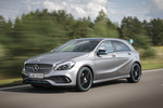 Mercedes-Benz Clase A AMG A 45 Motorsport Edition Turismo Exterior Lateral-Frontal 5 puertas