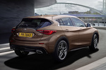 Infiniti Q30 2.2d 170 CV DCT AWD Premium Todo terreno Exterior Posterior-Lateral 5 puertas
