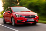 Opel Astra Gama Astra 5p Gama Astra 5p Turismo Rojo Pasi&oacute;n Exterior Frontal-Lateral 5 puertas