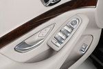 Mercedes-Benz Clase S S 500 PLUG-IN HYBRID AMG Line PLUS Turismo Interior Mandos elevalunas 4 puertas