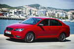 SEAT Toledo Gama Toledo (Modelo 2015) FR-Line (Modelo 2015) Turismo Rojo Velvet Exterior Frontal-Lateral 5 puertas