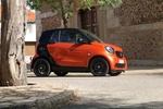 smart fortwo 1.0 71 CV twinamic Passion Turismo Negro y Naranja Lava Exterior Lateral 3 puertas