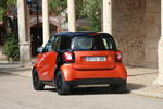 smart fortwo 1.0 71 CV twinamic Passion Turismo Negro y Naranja Lava Exterior Lateral-Posterior 3 puertas