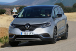 Renault Espace Energy dCi Twin Turbo 160 EDC Initiale Paris 7 plazas Monovolumen Gris Platino Exterior Frontal-Lateral 5 puertas